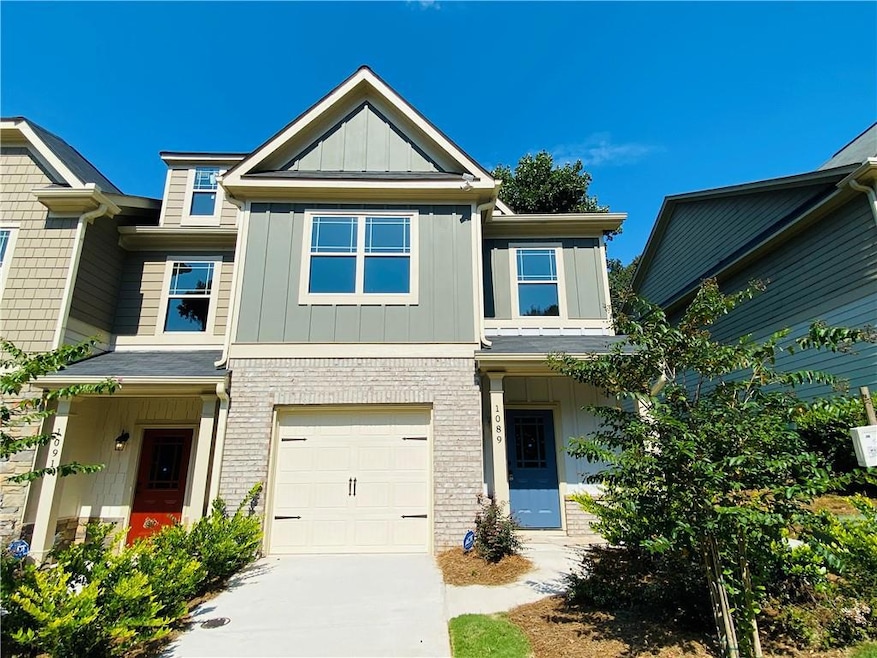 For Rent $2,050/month