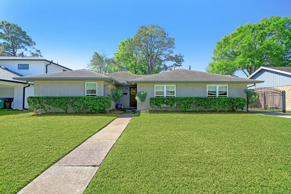 Sold • Co-Listing Agent