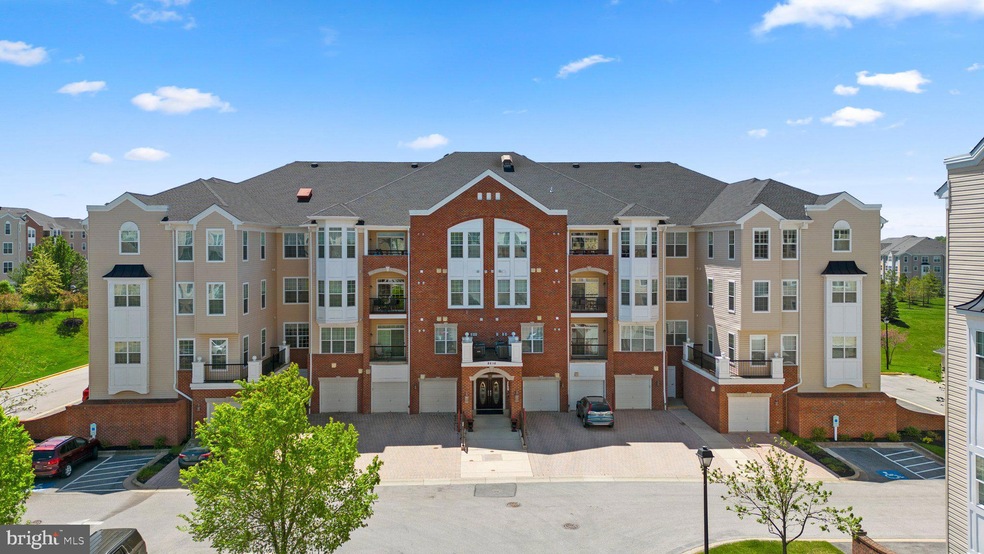 8616 Wintergreen Ct unit 305, Odenton, MD 21113 - photo 1