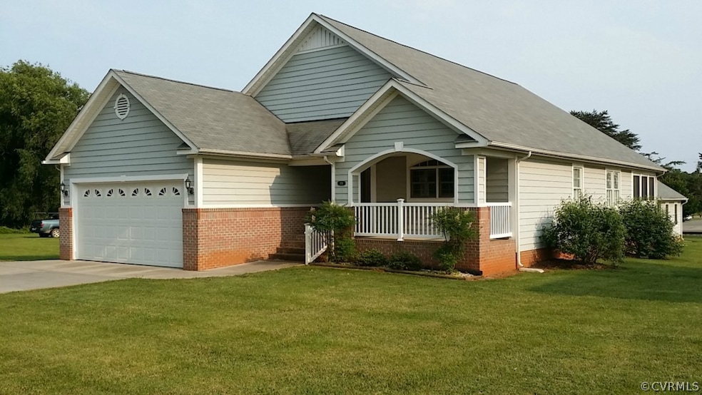 126 West St, Louisa, VA 23093 - photo 1