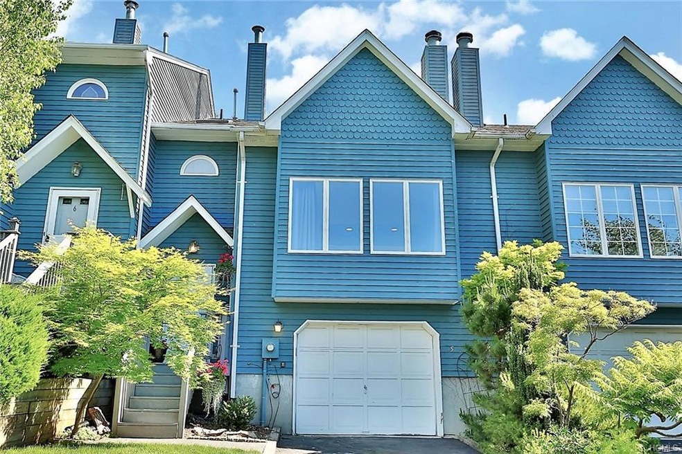 5 Village Gate Way, Nyack, NY 10960 - photo 1