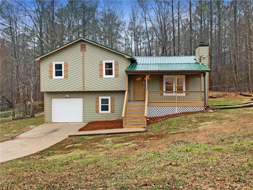 208 Pilgrim Ln, Powder Springs, GA 30127 - photo 1