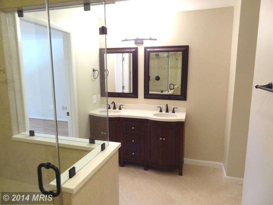 1808 Pepperridge Ln, Reston, VA 20191 - photo 1