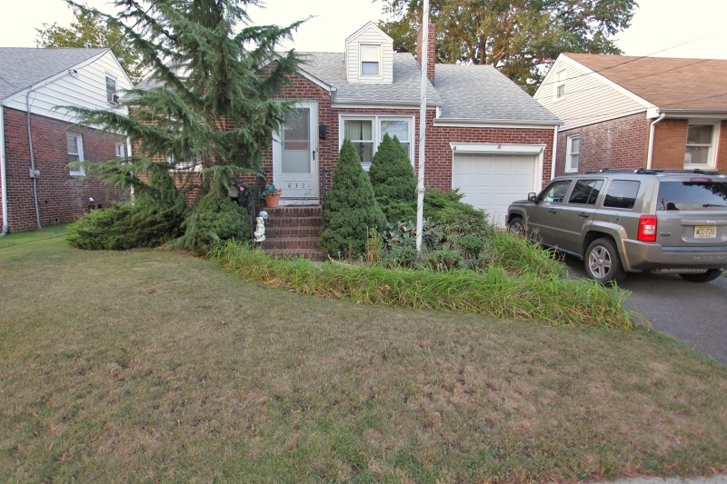 632 Laurita St, Linden, NJ 07036 - photo 1