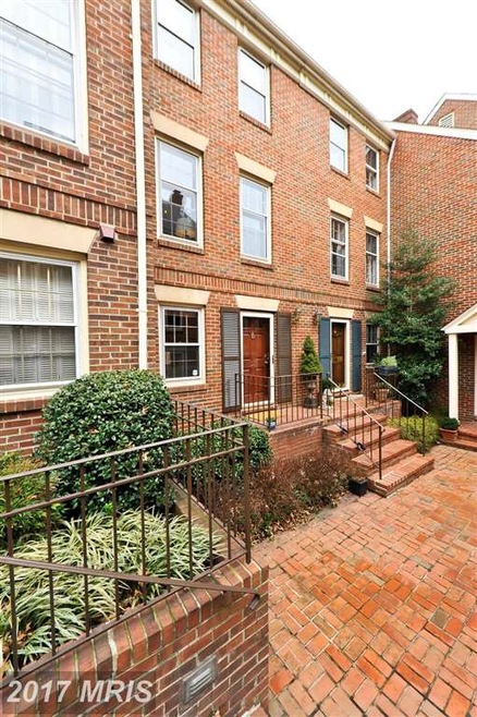 1217 Michigan Ct, Alexandria, VA 22314 - photo 1