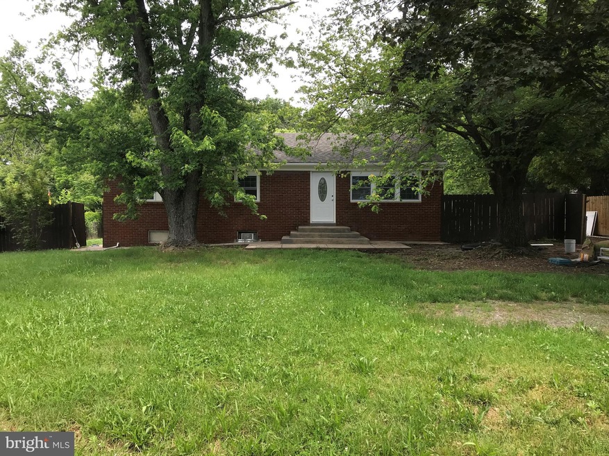 8025 Mclean St, Manassas, VA 20111 - photo 1