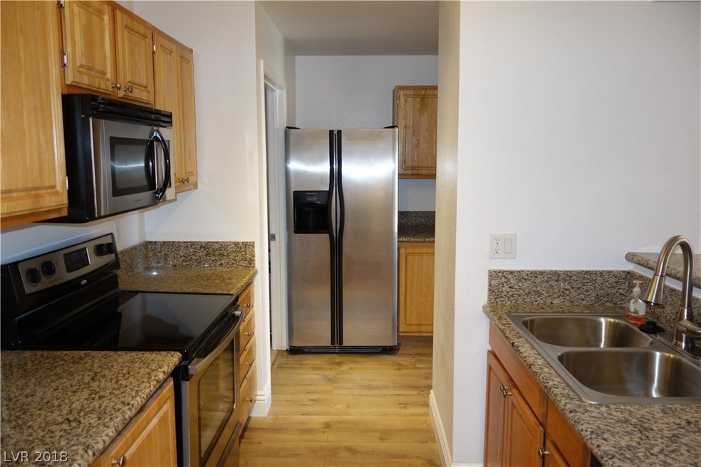 Kitchen / Stainless Steel Appliances