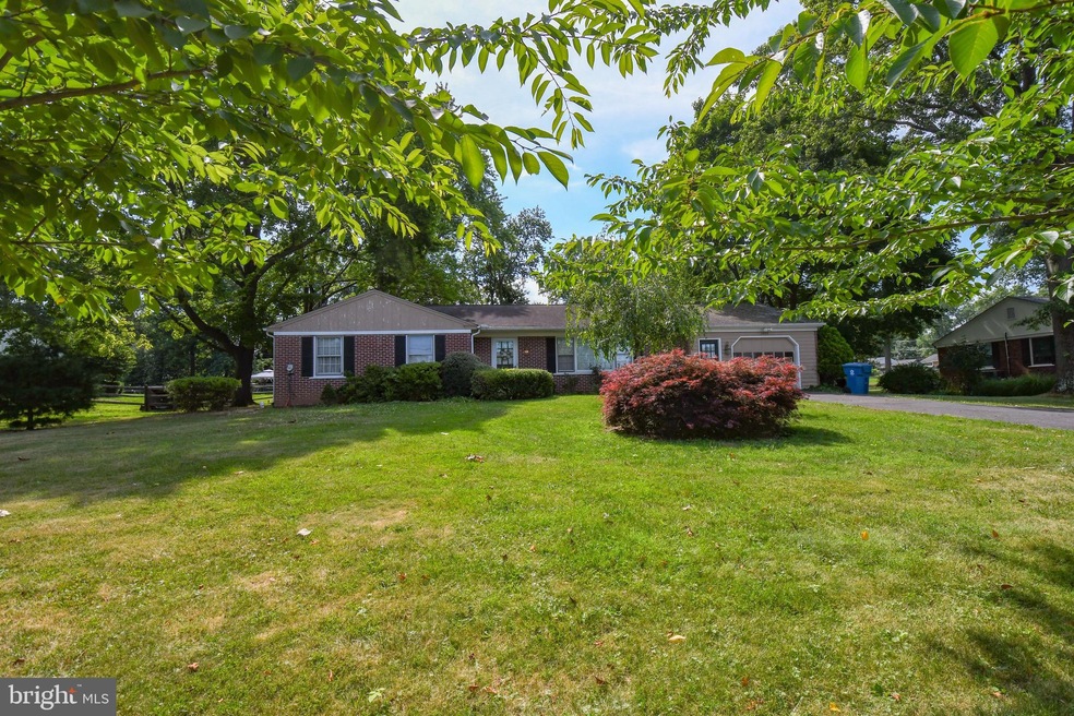 2049 N Line St unit 71, Lansdale, PA 19446 - photo 1