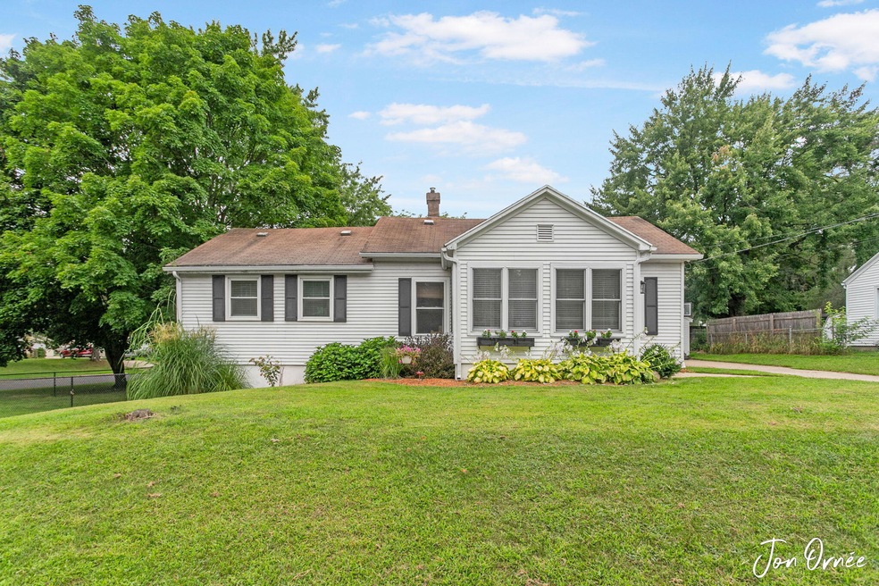 Sold $327,000 • Co-Listing Agent