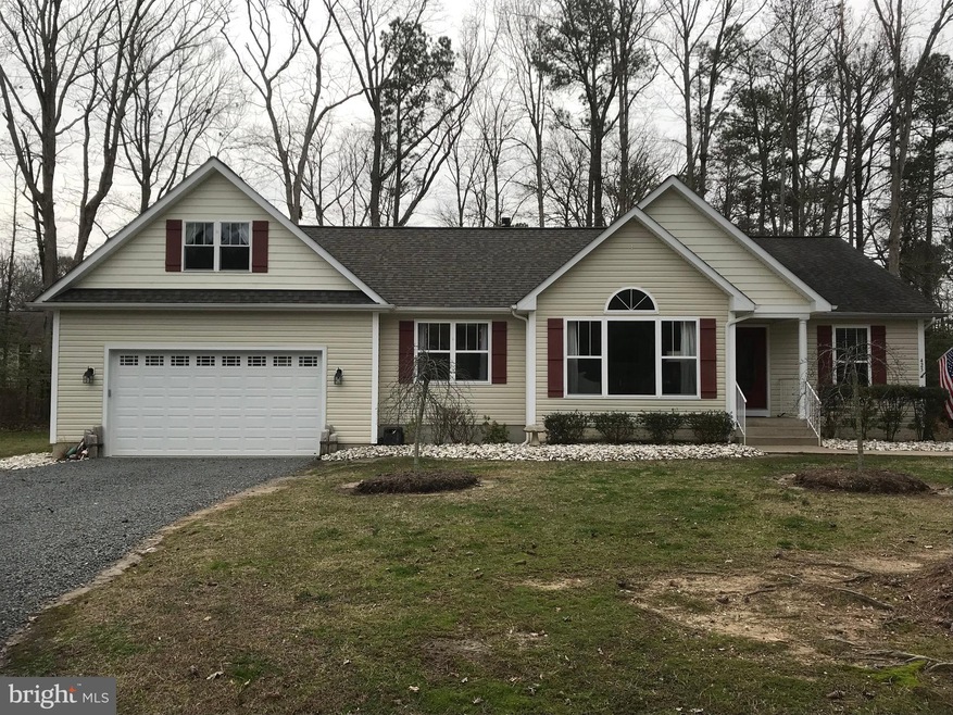 425 Monticello Dr, Colonial Beach, VA 22443 - photo 1