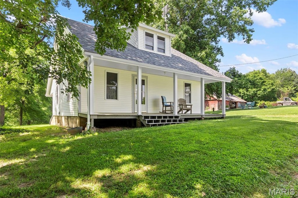 Under Contract $569,000