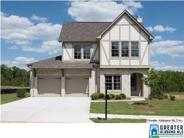 Old World-Arts & Crafts Inspired Architecture. Pro