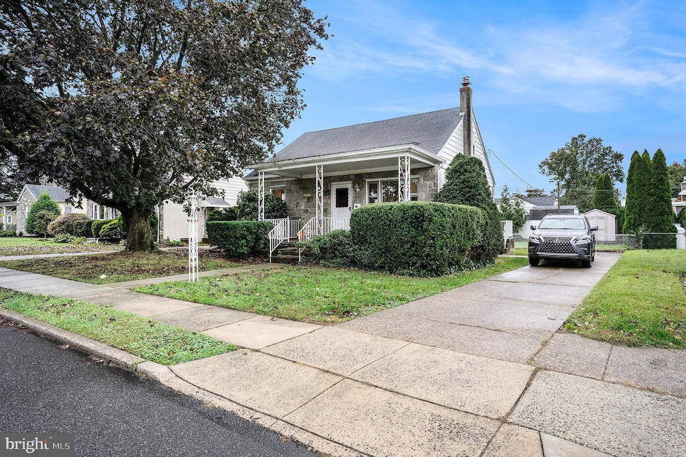 Under Contract $355,000 • Co-Listing Agent