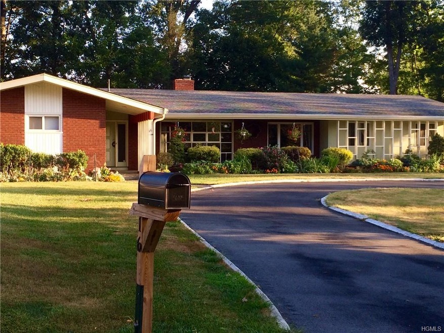 16 Park Circle Dr, Middletown, NY 10940 - photo 1