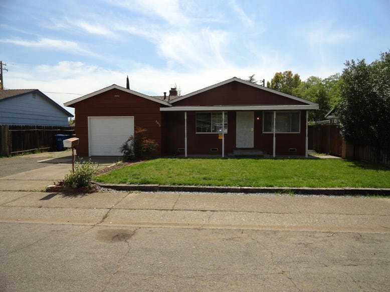 2053 Neptune Terrace, Redding, CA 96002 - photo 1