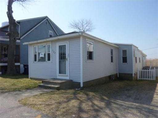 127 North End Blvd, Salisbury, MA 01952 - photo 1