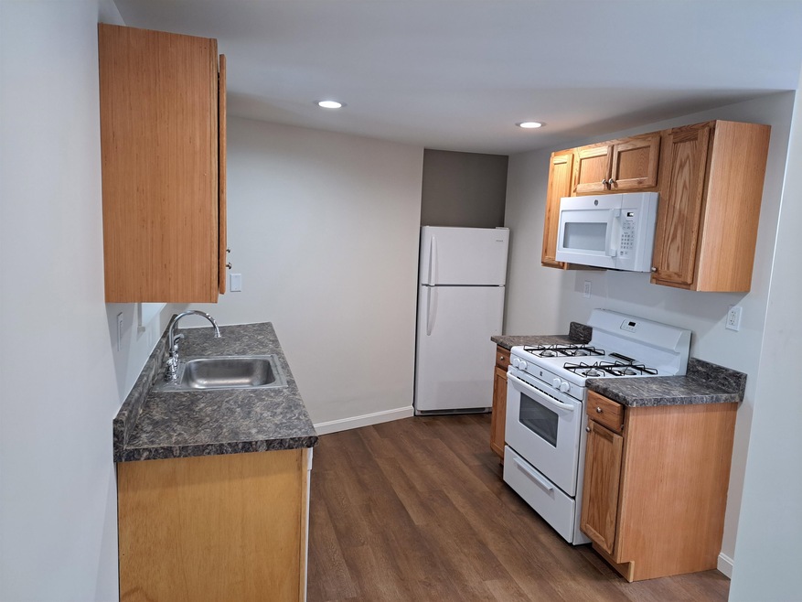 22 Perley St unit B, Concord, NH 03301 - photo 1