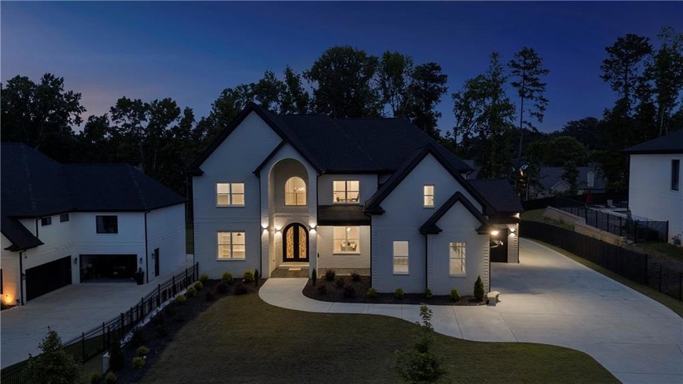 Traditional-style home with driveway