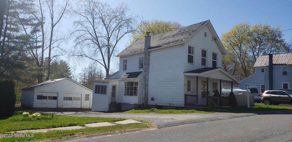 839 Glebe St, Johnstown, NY 12095 - photo 1