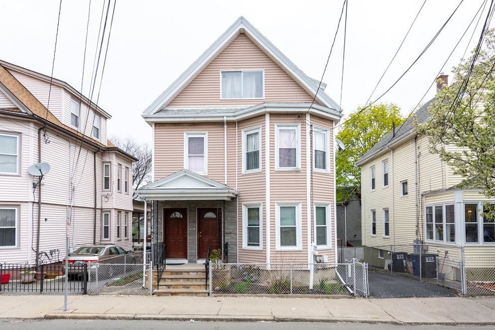 51 Tufts St, Somerville, MA 02145 - photo 1