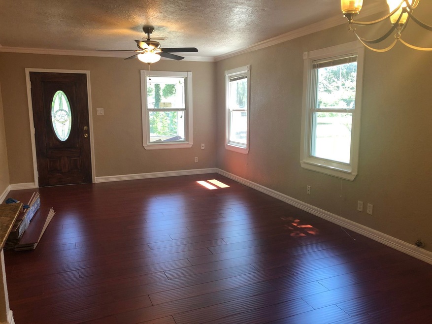 7019 Mchenry St, Houston, TX 77087 - photo 1