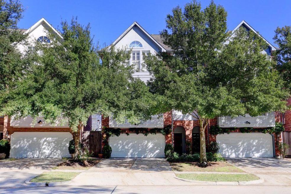 1420 Moritz Dr, Houston, TX 77055 - photo 1