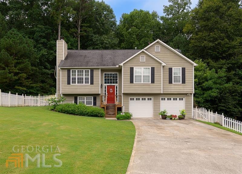 5910 River Ridge Ln, Sugar Hill, GA 30518 - photo 1