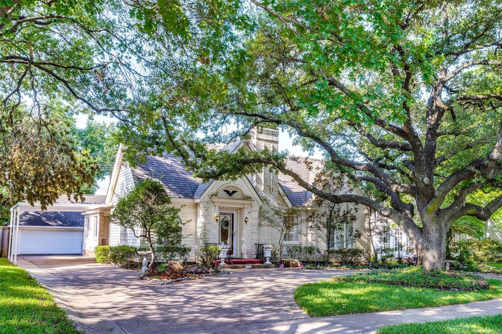 5714 Anita St, Dallas, TX 75206 - photo 1