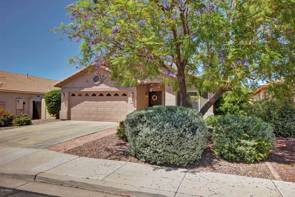 5754 E Glade
