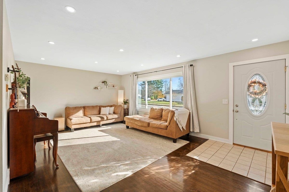 Under Contract $395,000