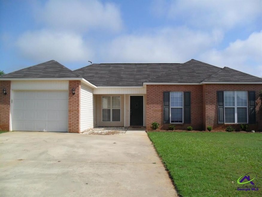 306 Tyson Glen Dr, Warner Robins, GA 31088 - photo 1