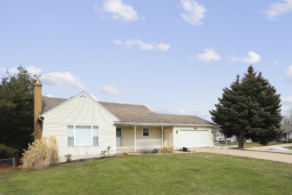 000-photo-front-view-6864000