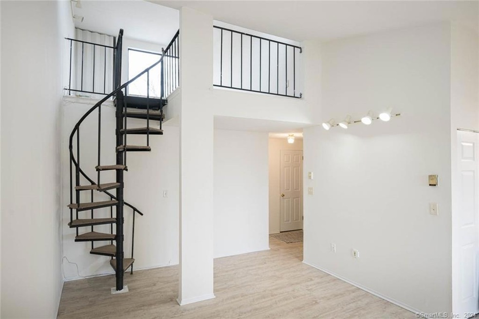 252 Burgundy Hill Ln, Middletown, CT 06457 - photo 1