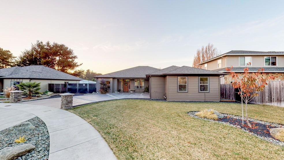 1560 Xavier Court-145