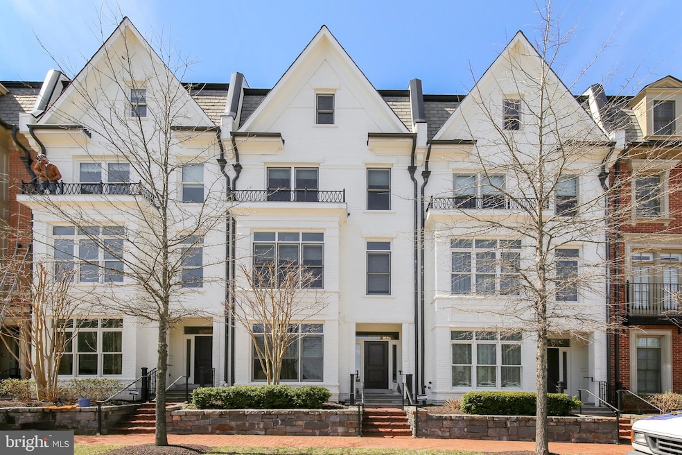 10884 Symphony Park Dr, North Bethesda, MD 20852 - photo 1