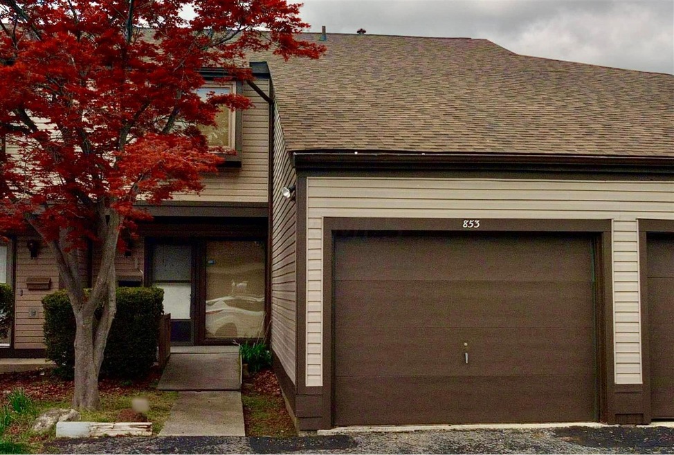853 Cherlyn Ct unit 23-C, Columbus, OH 43228 - photo 1