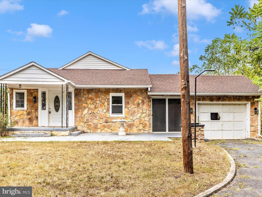 Under Contract $215,000