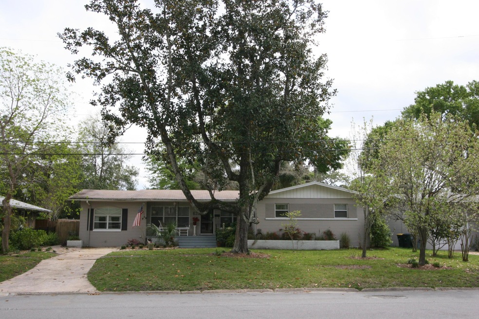 631 Matterhorn Rd, Jacksonville, FL 32216 - photo 1