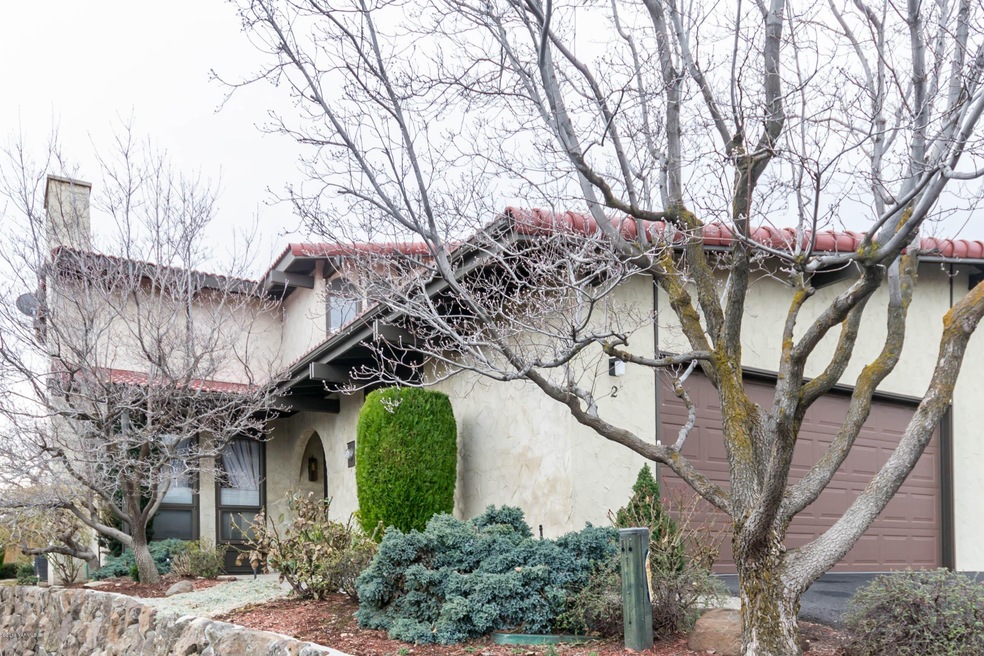 2 Crest Circle - Yakima