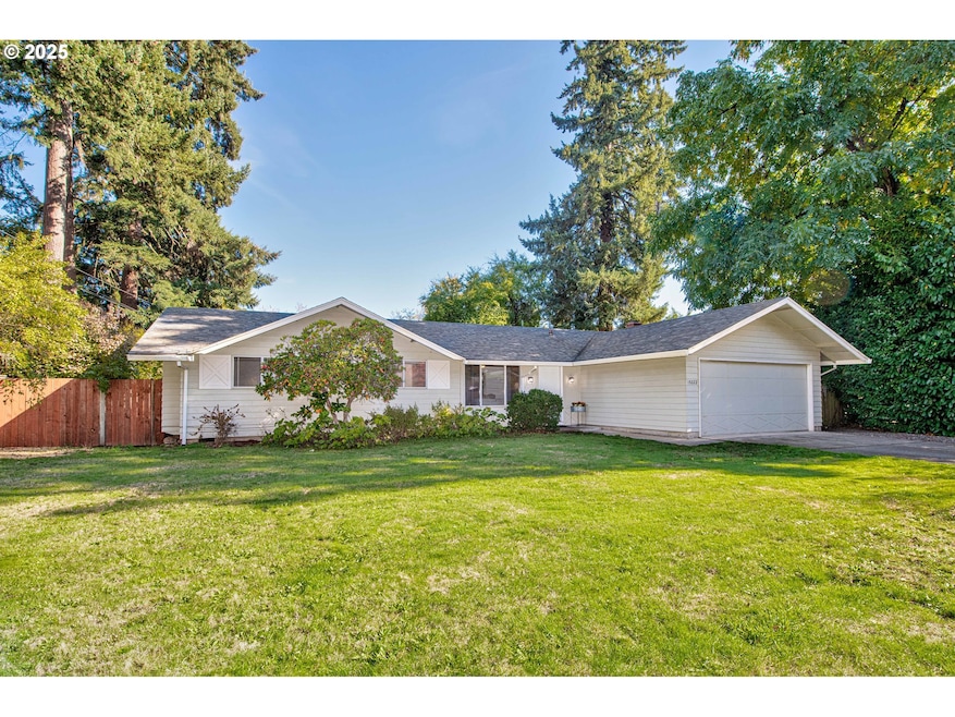 19222 Benfield Ave, Lake Oswego, OR 97035 - photo 1