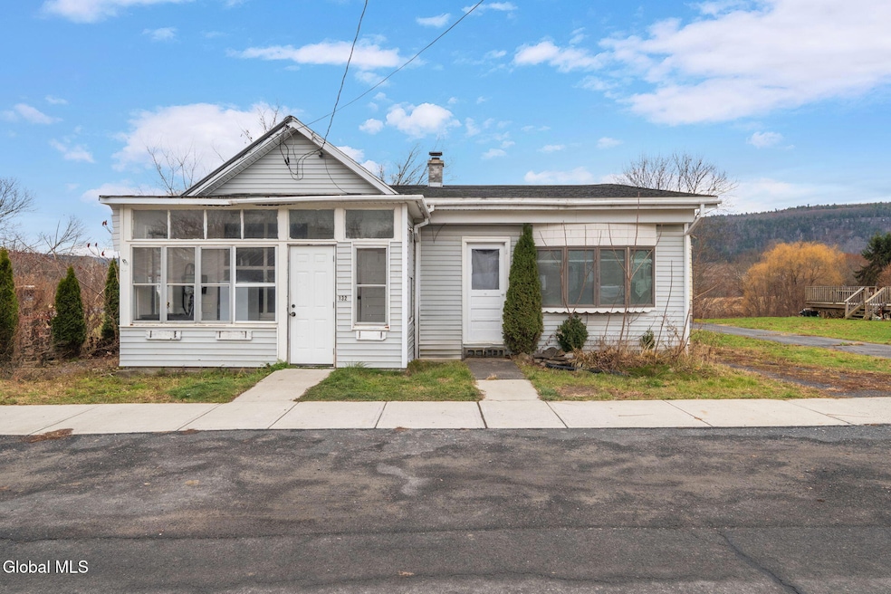 132 S South Main St St, Schoharie, NY 12035 - photo 1