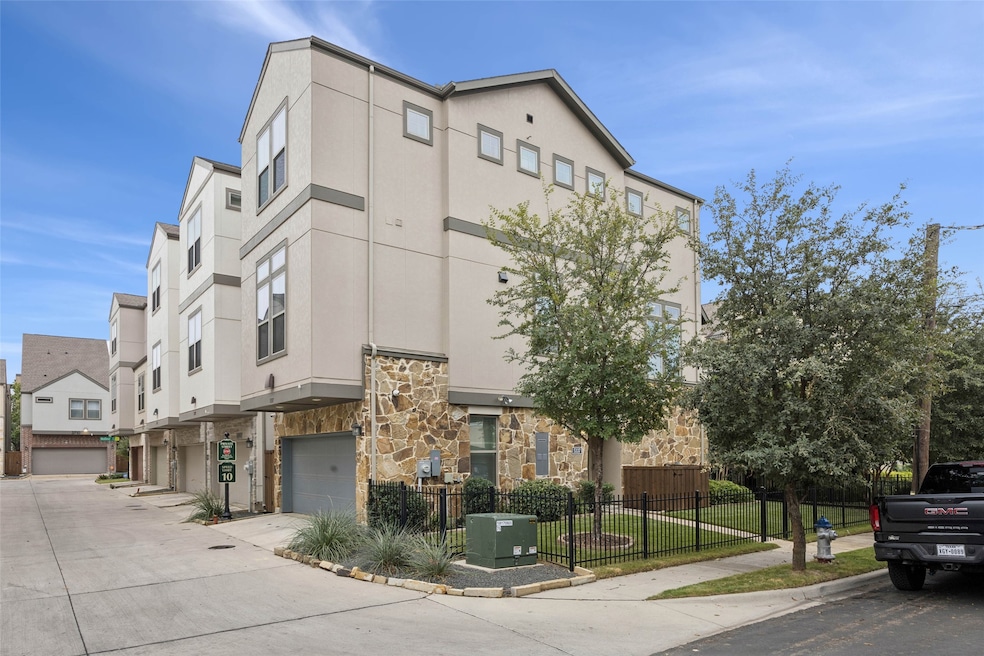 5337 Laurel Branch Dr, Dallas, TX 75209 - photo 1