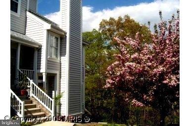 332 Overlook Dr, Occoquan, VA 22125 - photo 1