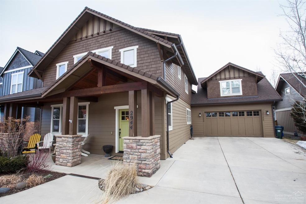 2944 NW Chianti Ln, Bend, OR 97701 - photo 1