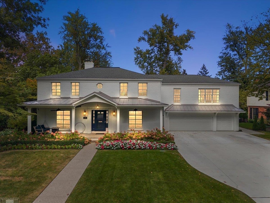 166 Lewiston Rd, Grosse Pointe Farms, MI 48236 - photo 1