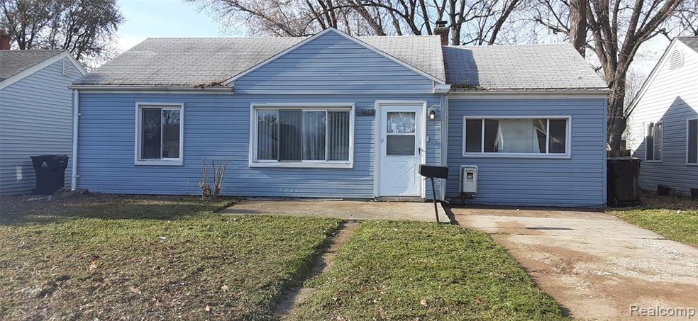 26173 Nagel St, Roseville, MI 48066 - photo 1