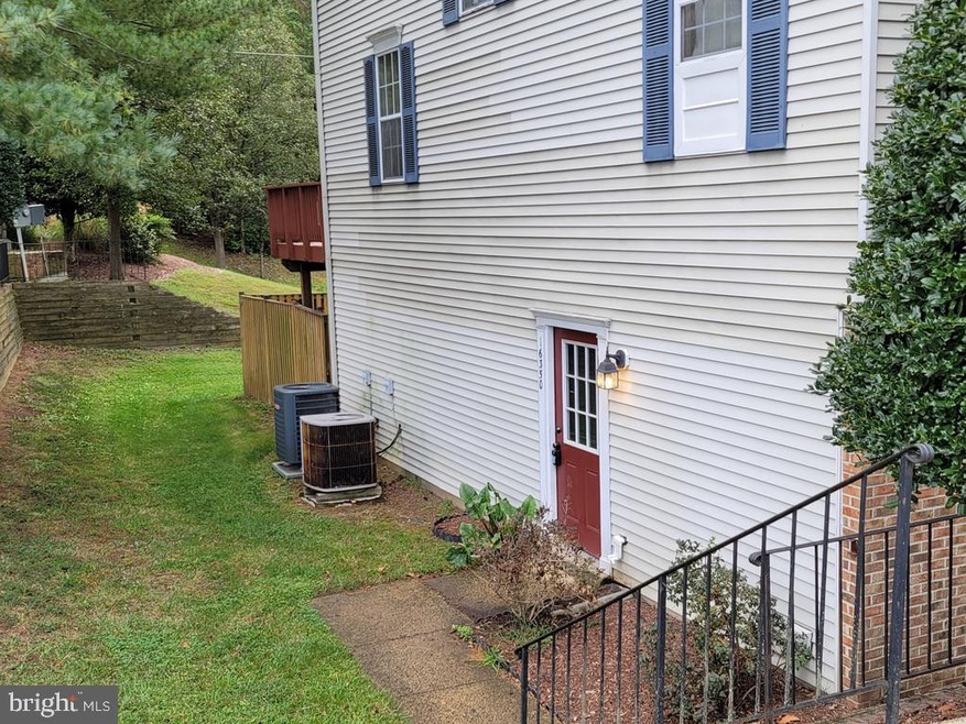 16350 Taconic Cir unit 92C, Dumfries, VA 22025 - photo 1