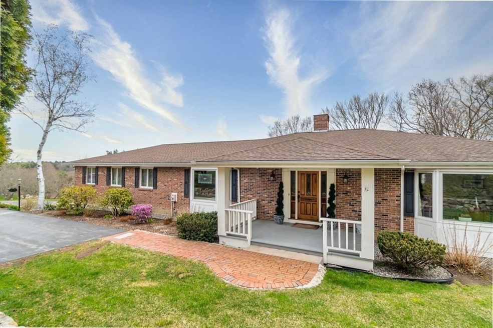 245 Crawford St, Northborough, MA 01532 - photo 1