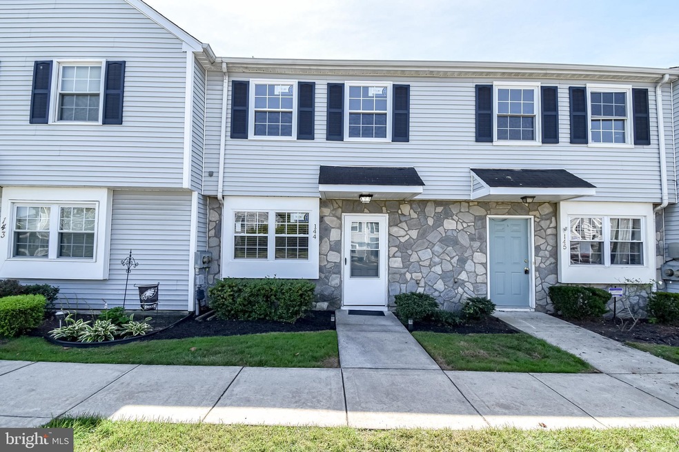 144 Covered Bridge Ct, Sewell, NJ 08080 - photo 1