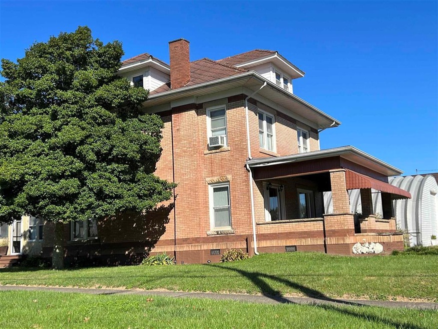 965 Harrison St unit 965 Harrison Street, Milton, WV 25541 - photo 1